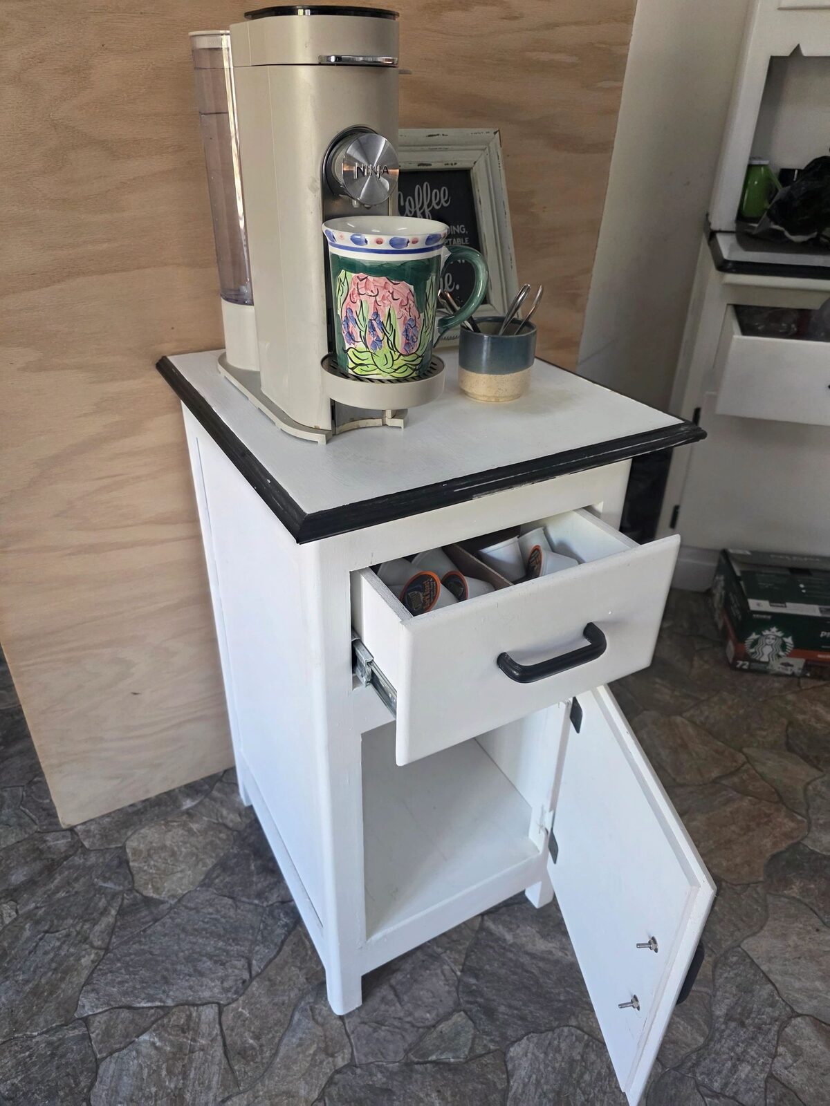 Compact custom coffee station